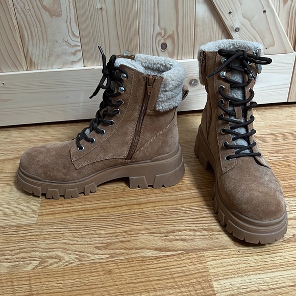 Marc Fisher Aboli Brown Suede Faux Fur Combat Ankle Boots Women’s Size 9.5 - Picture 3 of 16